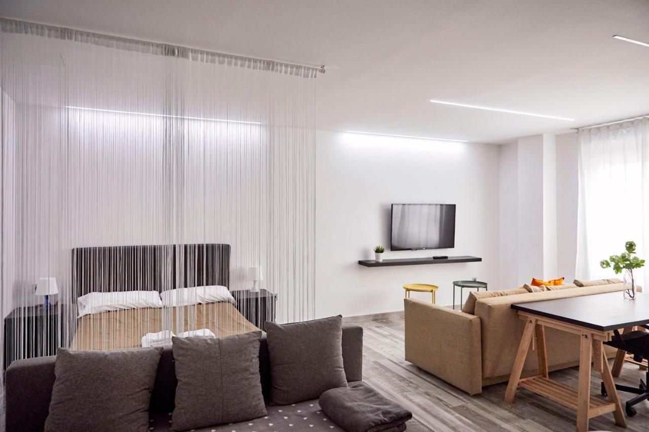 Loft Beta Apartment กัสเตญองเดลาปลานา ภายนอก รูปภาพ